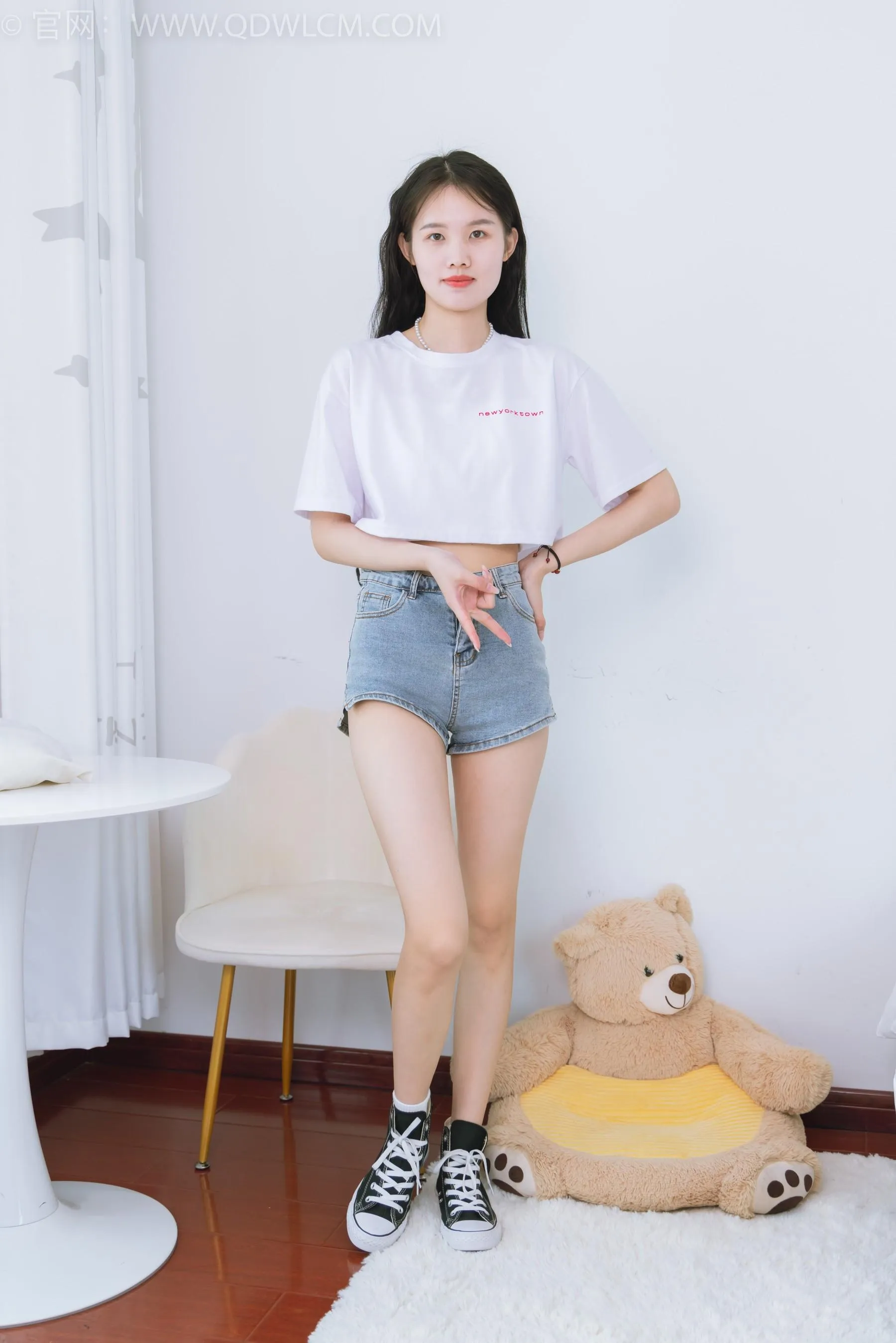 物恋传媒 NO.1559 颜颜-人来人往 [151P]插图